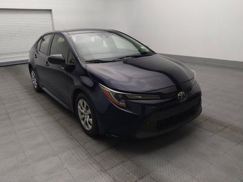Used 2021 Toyota Corolla LE FWD image 13