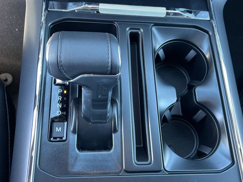 New 2025 Ford F150 Lariat w/ Equipment Group 501A Mid image 22