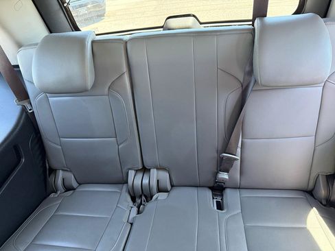 Used 2017 Chevrolet Tahoe LT RWD image 18