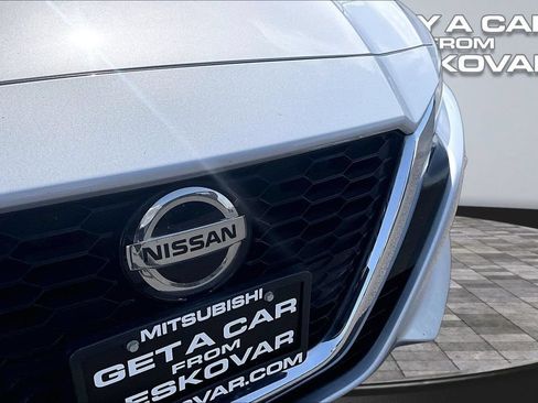 Used 2020 Nissan Altima 2.5 S FWD image 25