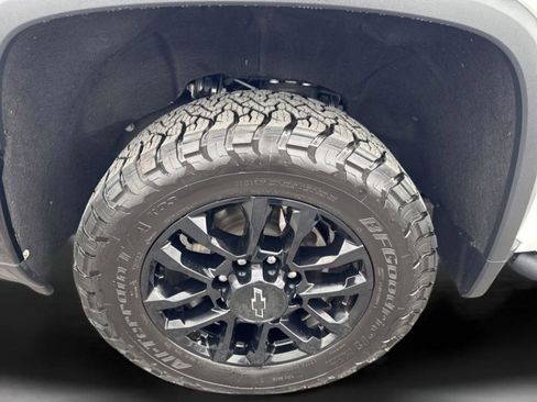 Used 2025 Chevrolet Silverado 2500 LTZ w/ Trail Boss Package image 31