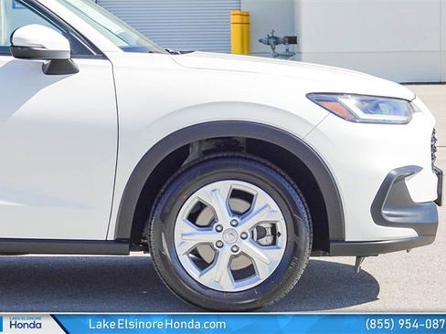 Certified 2024 Honda HR-V LX image 7