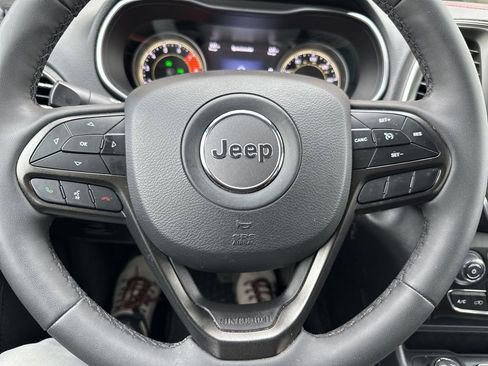 Used 2022 Jeep Cherokee Trailhawk w/ Sound & Nav Group image 4