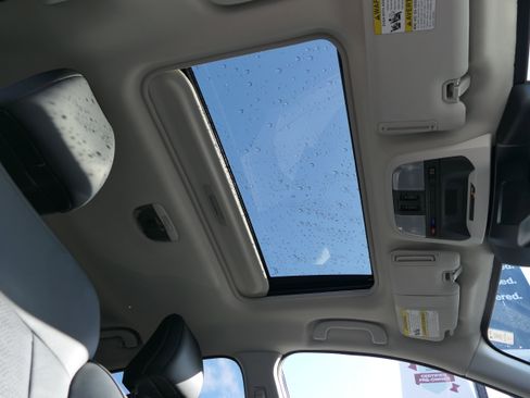 Used 2025 Subaru Crosstrek 2.5i Limited w/ Crosstrek Mirror Package image 26