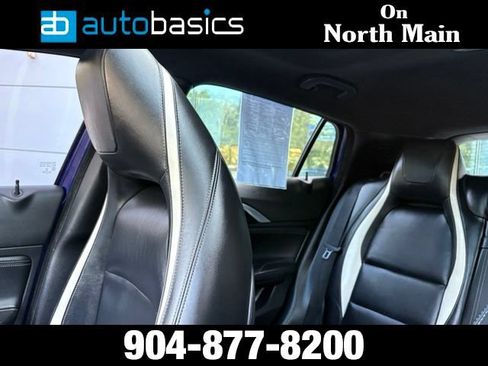 Used 2017 INFINITI QX30 Sport w/ Sport Leather Package FWD image 20