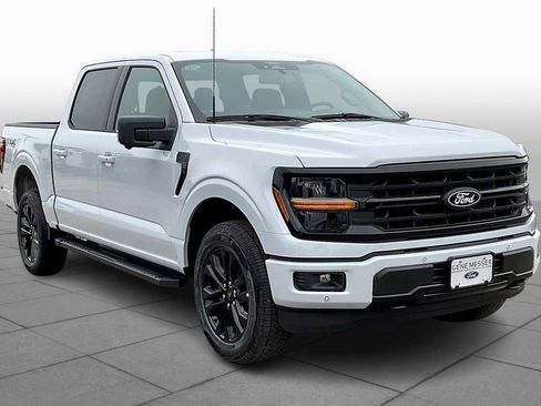 New 2025 Ford F150 XLT w/ Equipment Group 302A MID image 2