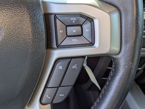 Used 2022 Ford F250 Lariat w/ Lariat Value Package image 18