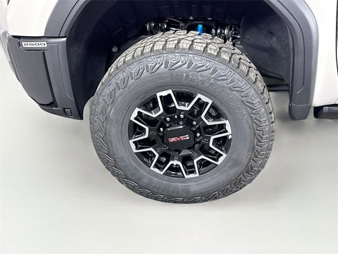 New 2026 GMC Sierra 2500 AT4X AWD/4WD image 26