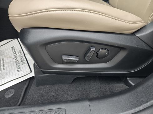 Certified 2023 Ford Explorer XLT w/ Equipment Group 202A image 20