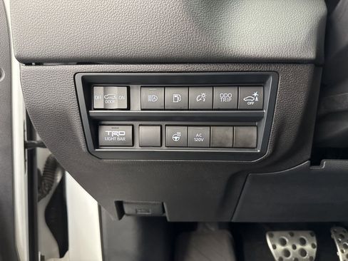 Used 2024 Toyota Sequoia TRD Pro AWD/4WD image 40