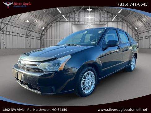 Used 2009 Ford Focus SE image 1