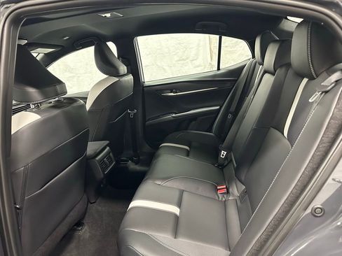 Used 2026 Toyota Camry SE image 47