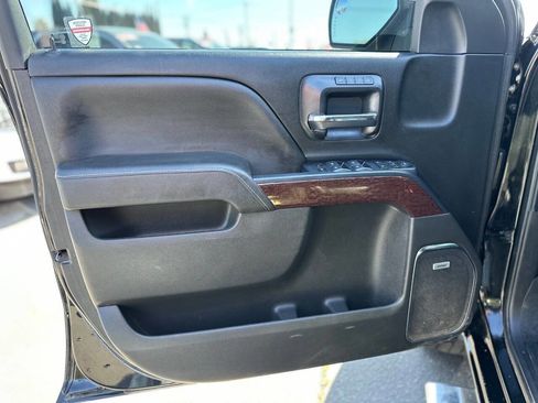 Used 2018 GMC Sierra 1500 SLT w/ SLT Premium Package image 10