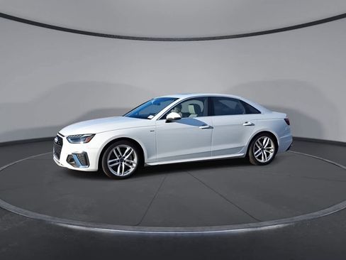 Used 2024 Audi A4 2.0T Premium Plus image 4