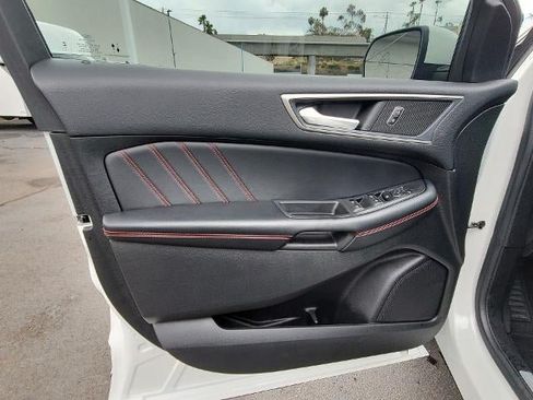 Used 2022 Ford Edge ST-Line AWD/4WD image 21