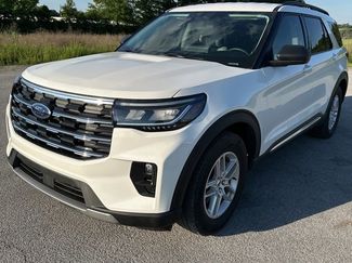 Used 2025 Ford Explorer Active w/ Active Comfort Package RWD video 1