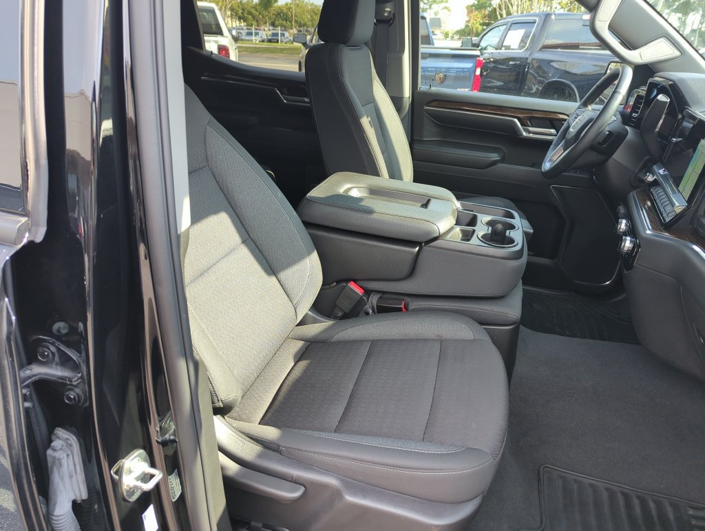 Used 2025 GMC Sierra 1500 Elevation RWD image 33