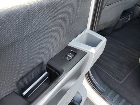 Certified 2023 Ford F150 XLT image 9