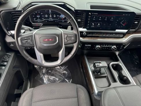 Certified 2023 GMC Sierra 1500 Elevation AWD/4WD image 16