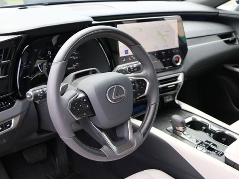 Used 2025 Lexus RX 350 w/ Convenience Package AWD/4WD image 19