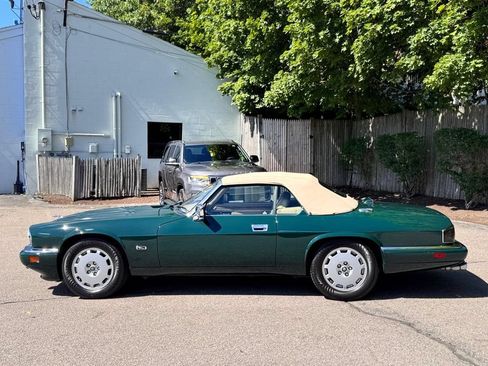 Used 1996 Jaguar XJS 4.0 Convertible RWD image 4