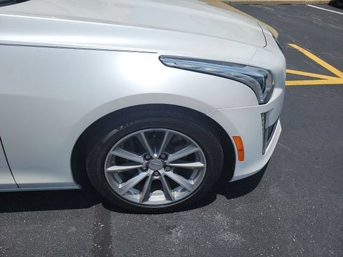 Used 2017 Cadillac CTS Luxury RWD image 6