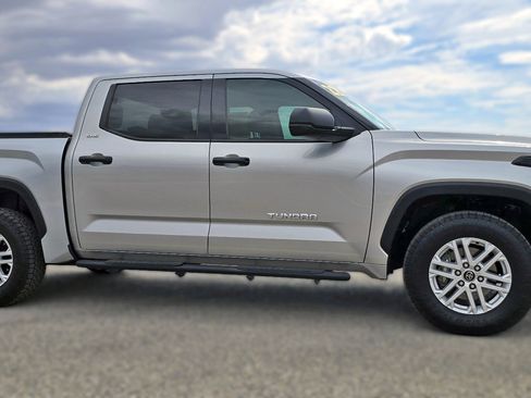 Used 2022 Toyota Tundra SR5 image 3
