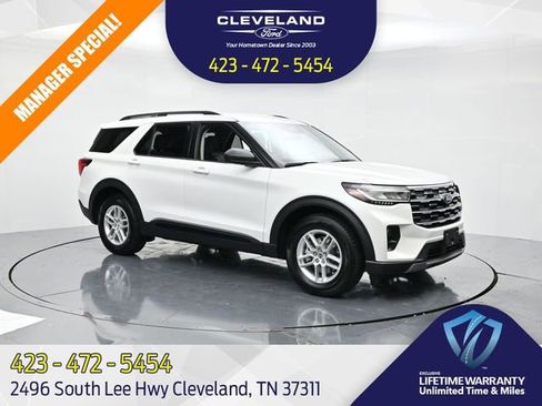 New 2026 Ford Explorer Active w/ Active Comfort Package RWD image 1