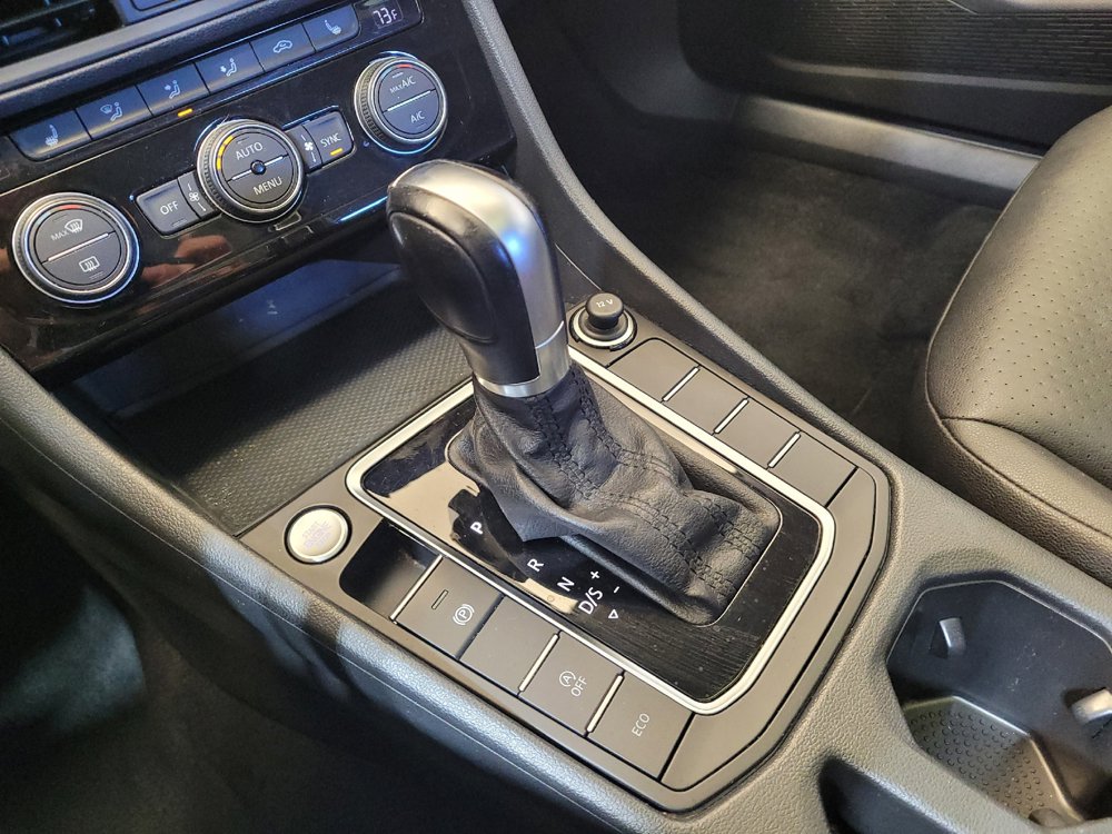 Used 2019 Volkswagen Jetta SE FWD image 26