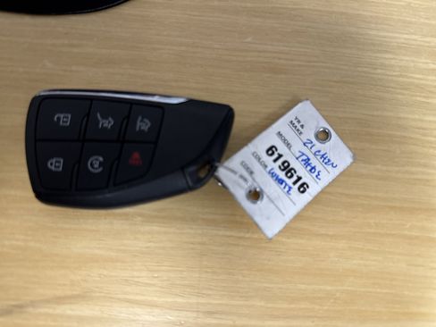 Used 2021 Chevrolet Tahoe Z71 w/ Rear Media and Nav Package image 21