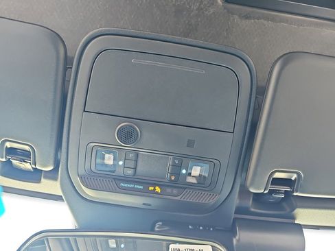 New 2026 Ford Bronco 4-Door image 29