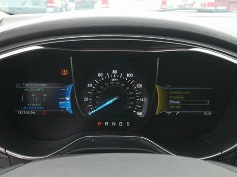 Used 2016 Ford Fusion Titanium FWD image 6