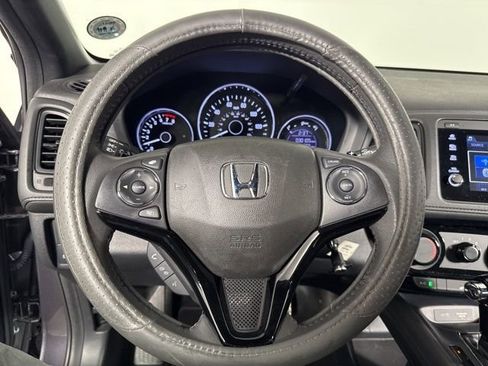 Used 2020 Honda HR-V Sport image 23
