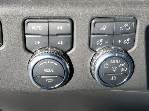 Used 2023 GMC Sierra 1500 SLT w/ SLT Premium Package image 20