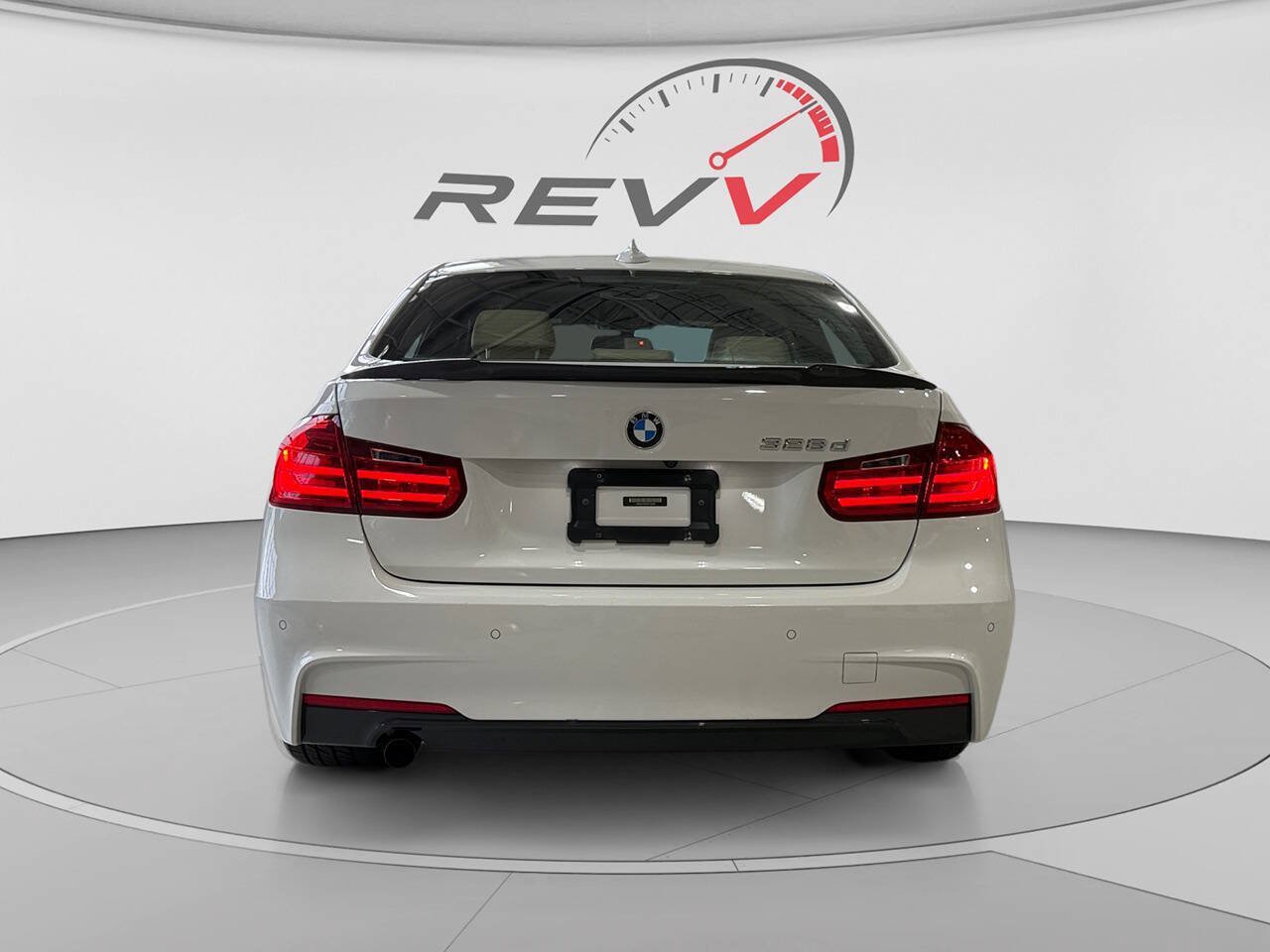 Used 2014 BMW 328d Sedan RWD image 4
