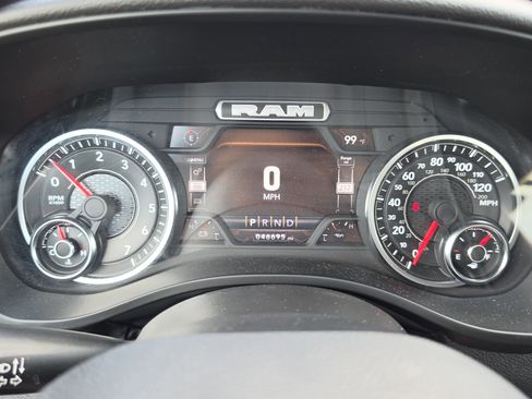 Used 2024 RAM 1500 Big Horn AWD/4WD image 18