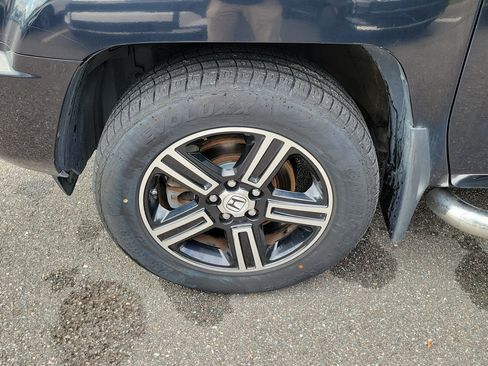 Used 2014 Honda Ridgeline Sport image 31