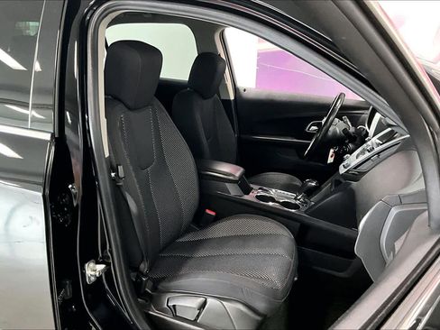 Used 2016 Chevrolet Equinox LT w/ Convenience Package AWD/4WD image 11