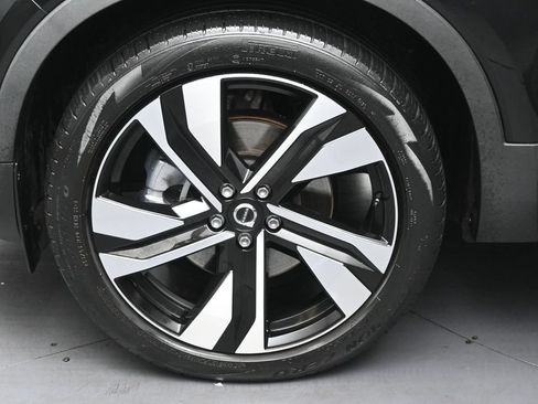 Used 2023 Volvo XC40 B5 Ultimate w/ Climate Package AWD/4WD image 35