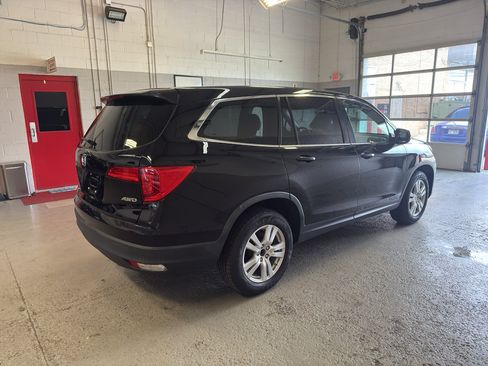 Used 2018 Honda Pilot LX image 8