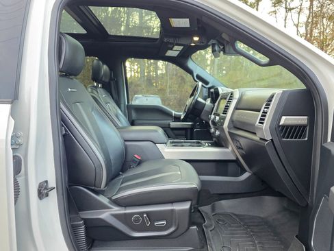 Used 2018 Ford F250 Platinum w/ Platinum Ultimate Package image 34