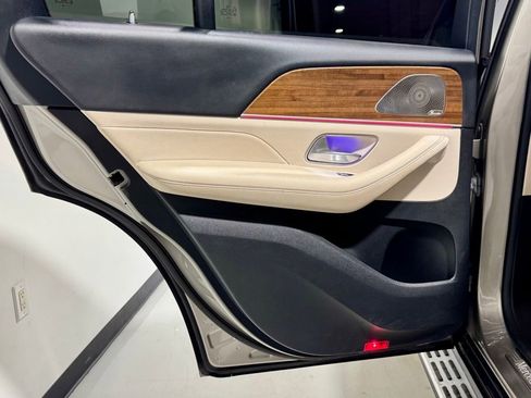 Used 2022 Mercedes-Benz GLE 350 image 28