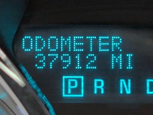 Used 2016 Chevrolet Traverse LT w/ Style and Technology Package AWD/4WD image 2