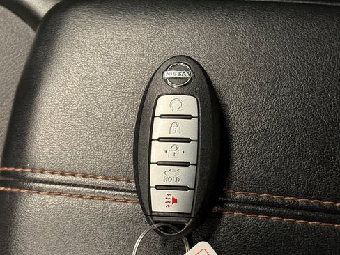 Used 2021 Nissan Sentra SR image 18