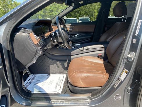 Used 2016 Mercedes-Benz S 550 4MATIC Sedan image 12