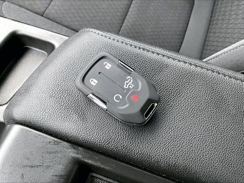 Used 2022 Chevrolet Silverado 1500 LT image 29