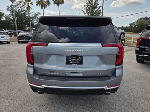 New 2026 GMC Yukon Denali w/ Denali Reserve Package AWD/4WD image 14