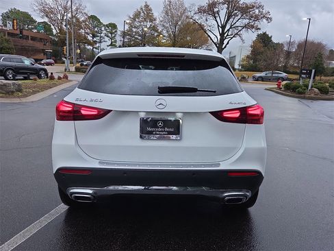 Certified 2026 Mercedes-Benz GLA 250 4MATIC image 4