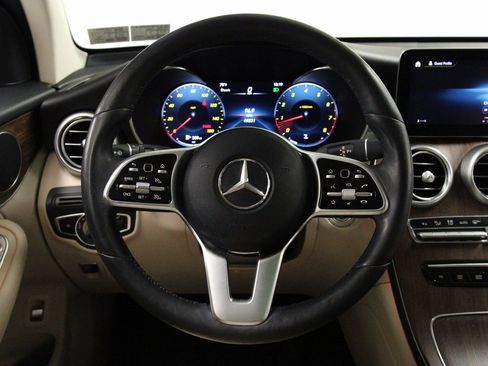 Used 2021 Mercedes-Benz GLC 300 4MATIC image 14