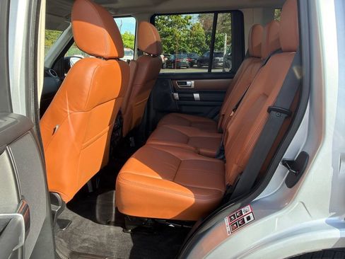 Used 2016 Land Rover LR4 HSE LUX AWD/4WD image 13